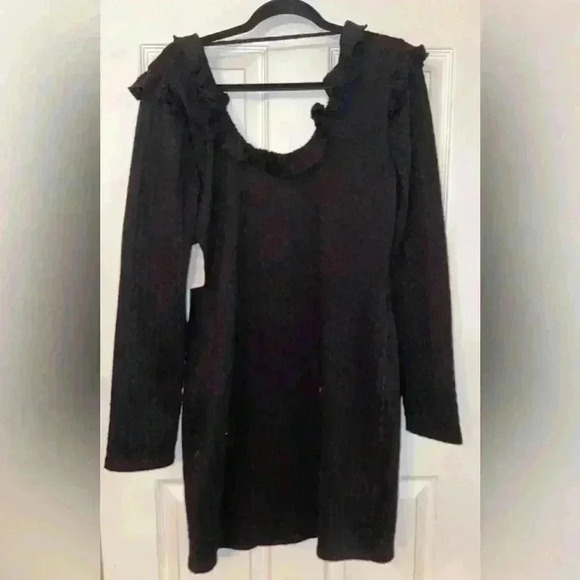 19 Cooper NWT Ruffle Long Sleeve Knit Dress Black Mini Dress Size XL - Picture 3 of 5